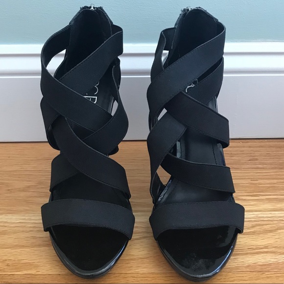 BCBG stiletto heels Size 10 - NEVER WORN!! - Picture 2 of 5